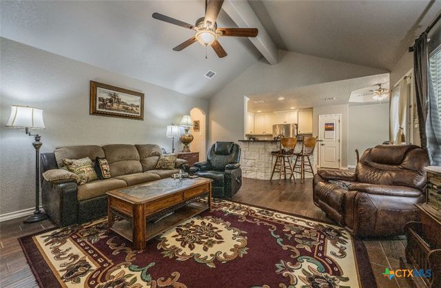 1421 Cottonwood Road, Fischer, TX 78623