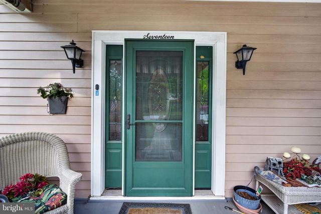 17 DELREY AVE, Catonsville, MD 21228