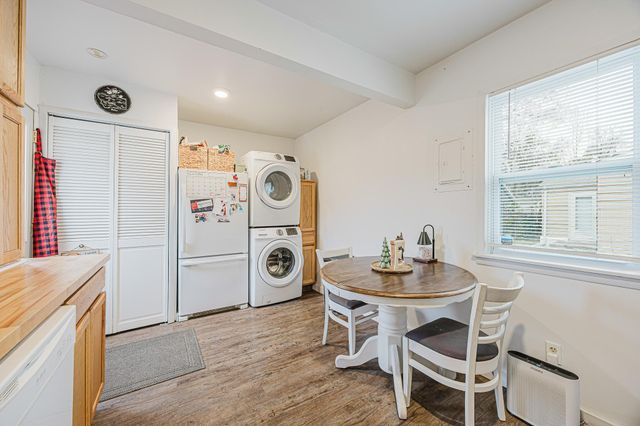 1545 15th Street S, Fargo, ND 58103