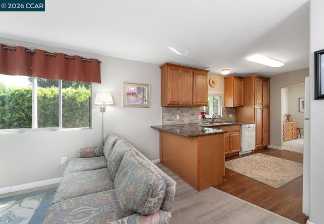 1035 Peralta 16, Concord, CA 94520