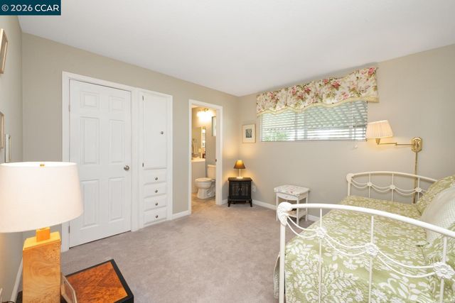 1035 Peralta 16, Concord, CA 94520