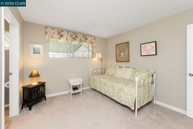 1035 Peralta 16, Concord, CA 94520