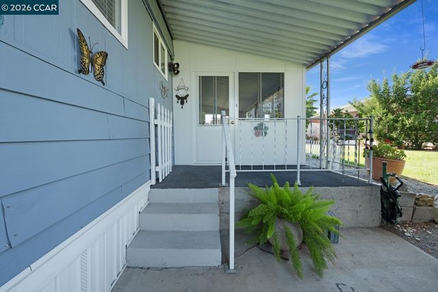 1035 Peralta 16, Concord, CA 94520