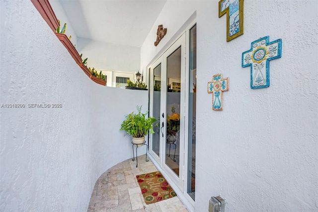 18093 NW 87th Pl 0, Hialeah, FL 33018