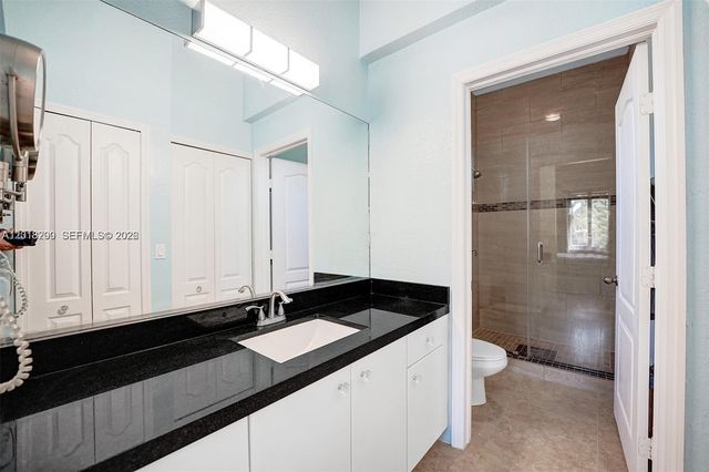 18093 NW 87th Pl 0, Hialeah, FL 33018