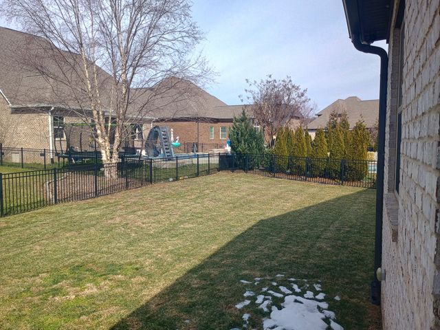 9004 Spearfish Ct, Spring Hill, TN 37174