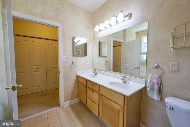 339 REGIS FALLS AVE, Wilmington, DE 19808