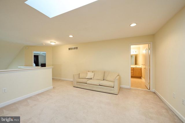 339 REGIS FALLS AVE, Wilmington, DE 19808