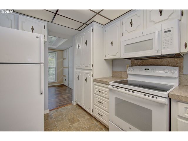 1015 Nw 123RD Cir, Vancouver, WA 98685