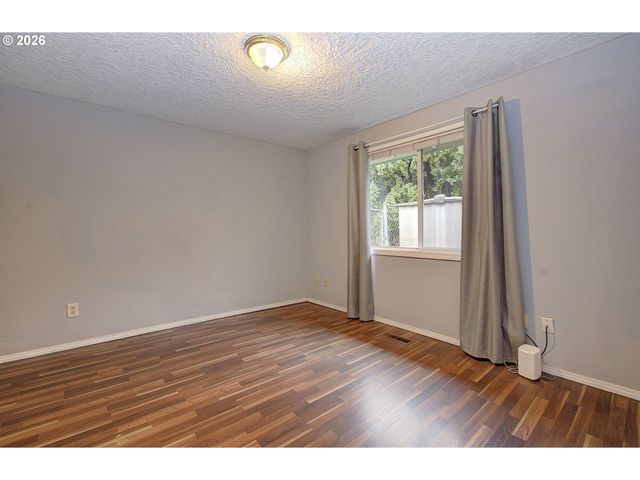 1015 Nw 123RD Cir, Vancouver, WA 98685