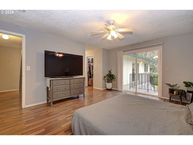 1015 Nw 123RD Cir, Vancouver, WA 98685