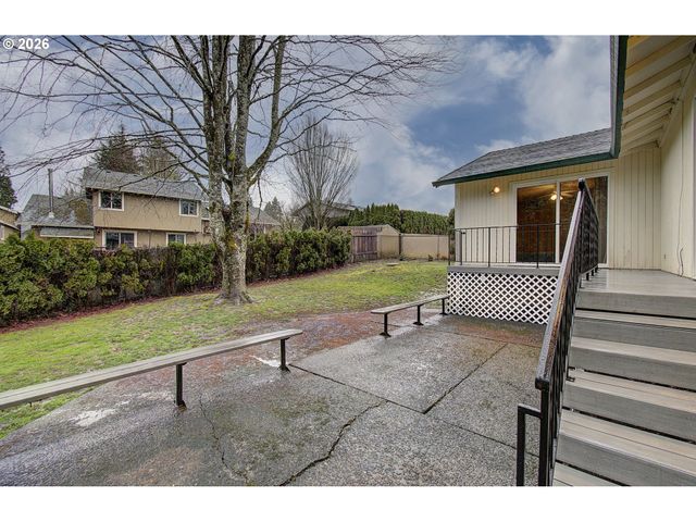 1015 Nw 123RD Cir, Vancouver, WA 98685