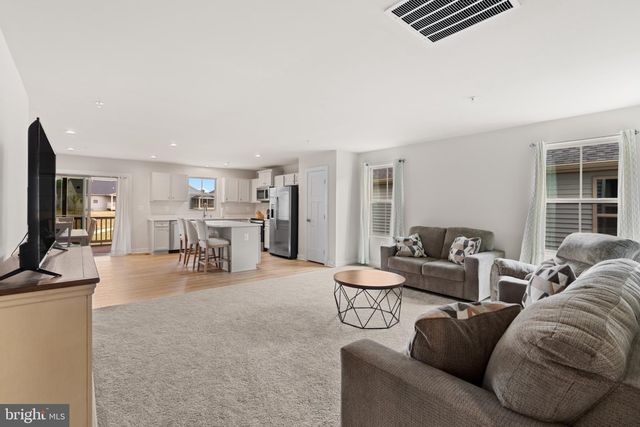 8304 SAGE FLOWER AVE, Brandywine, MD 20613