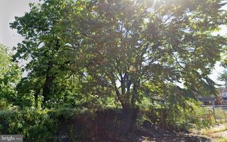 513 BARCLAY ST, Chester, PA 19013