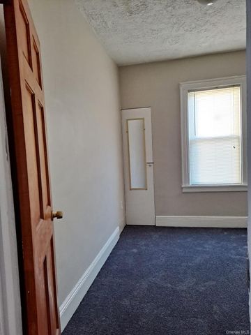 9302 202nd Street, Hollis, NY 11423