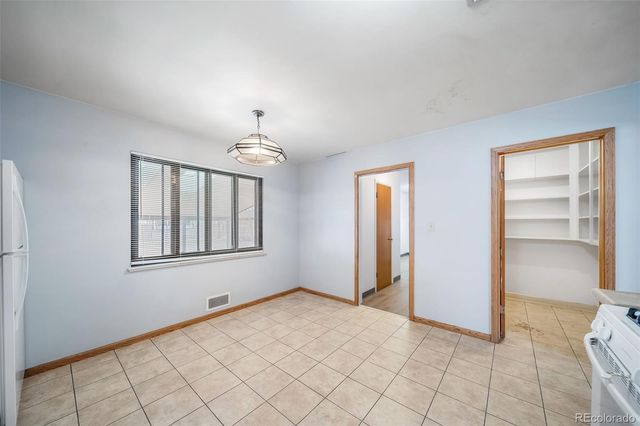 2228 Newark Street, Aurora, CO 80010