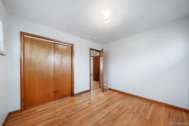 2228 Newark Street, Aurora, CO 80010