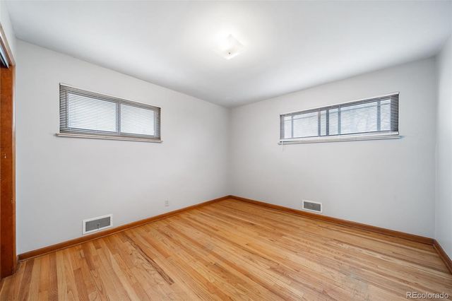 2228 Newark Street, Aurora, CO 80010