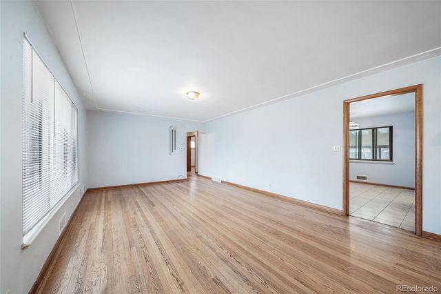 2228 Newark Street, Aurora, CO 80010