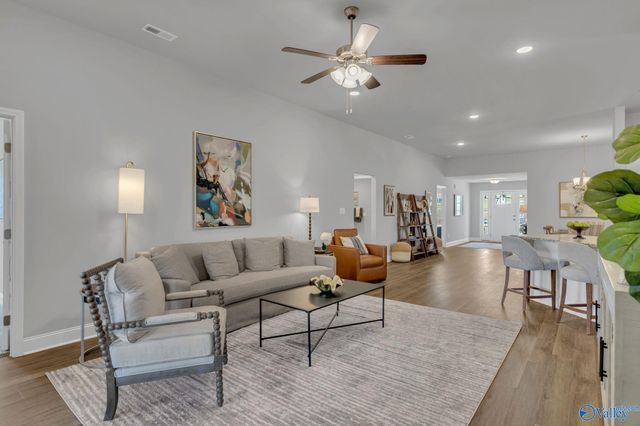 108 Sidney Ruth Drive, New Market, AL 35761