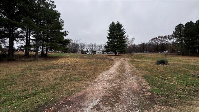 16478 Hale Mountain Road, Morrow, AR 72749