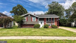 24 WINDFLOWER DR, Newark, DE 19711