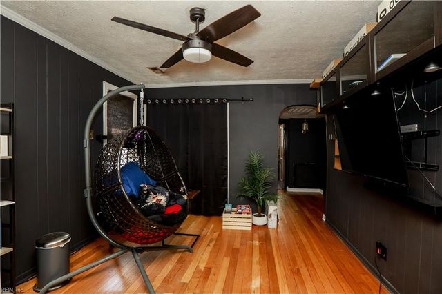 117 Barksdale RD, Hampton, VA 23669