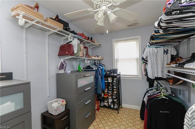 117 Barksdale RD, Hampton, VA 23669