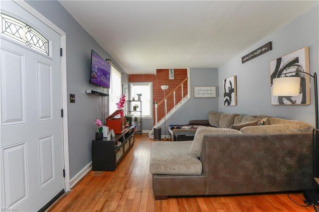 117 Barksdale RD, Hampton, VA 23669