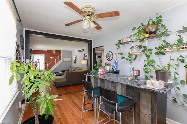117 Barksdale RD, Hampton, VA 23669