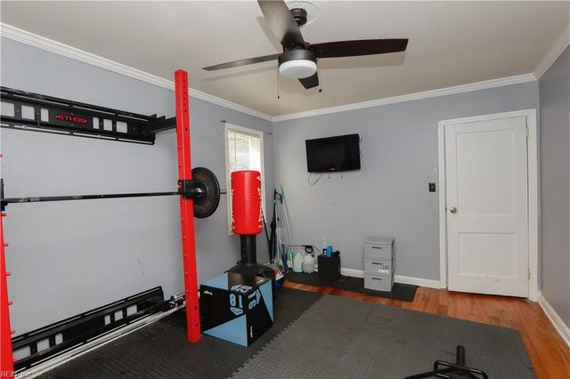 117 Barksdale RD, Hampton, VA 23669