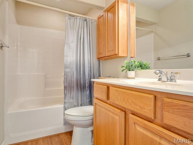 209 Heritage Street, Columbia, IL 62236