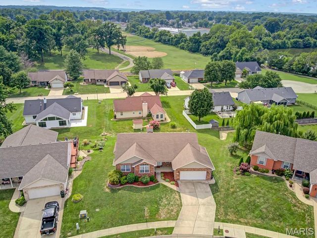 209 Heritage Street, Columbia, IL 62236