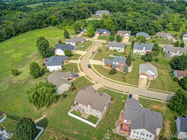 209 Heritage Street, Columbia, IL 62236