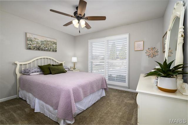 5018 Ringer Road, St Louis, MO 63129