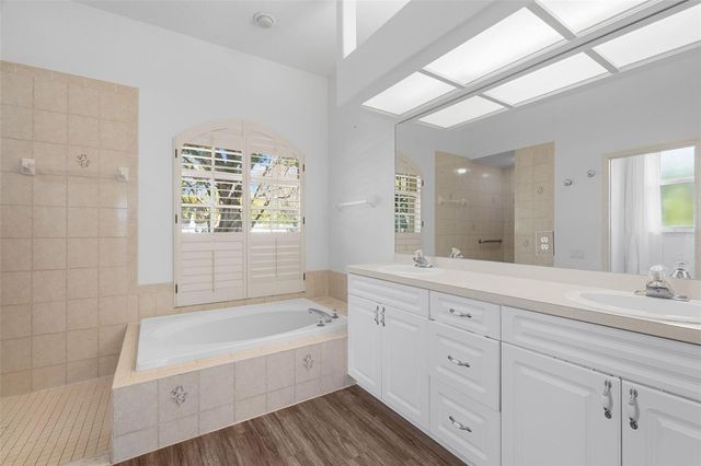 11105 28TH STREET CIRCLE E, Parrish, FL 34219