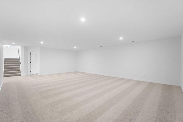 7459 Waters Edge Avenue, Shakopee, MN 55379