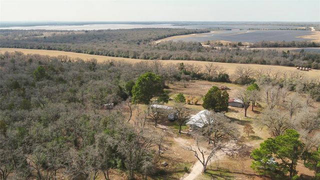 4066 County Road 448, Thorndale, TX 76577