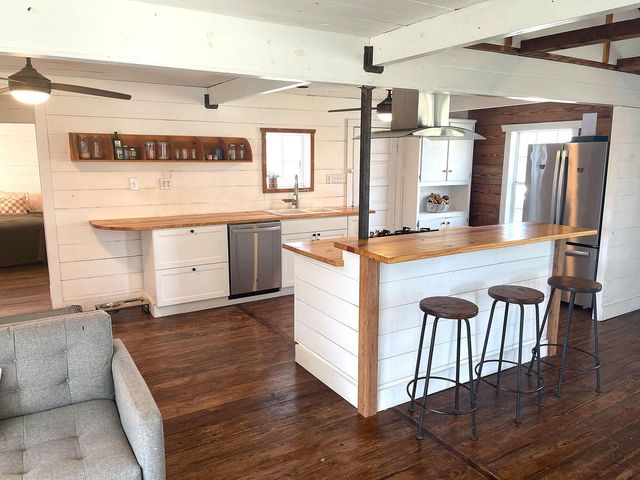 4066 County Road 448, Thorndale, TX 76577