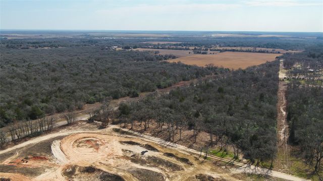 4066 County Road 448, Thorndale, TX 76577