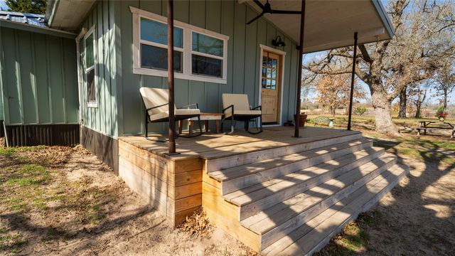 4066 County Road 448, Thorndale, TX 76577