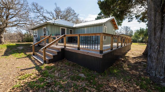 4066 County Road 448, Thorndale, TX 76577