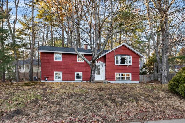 31 Tenby Drive, Nashua, NH 03062