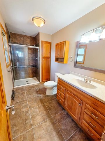 950 APACHE ST, Cheyenne, WY 82009