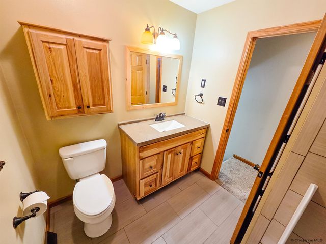 950 APACHE ST, Cheyenne, WY 82009