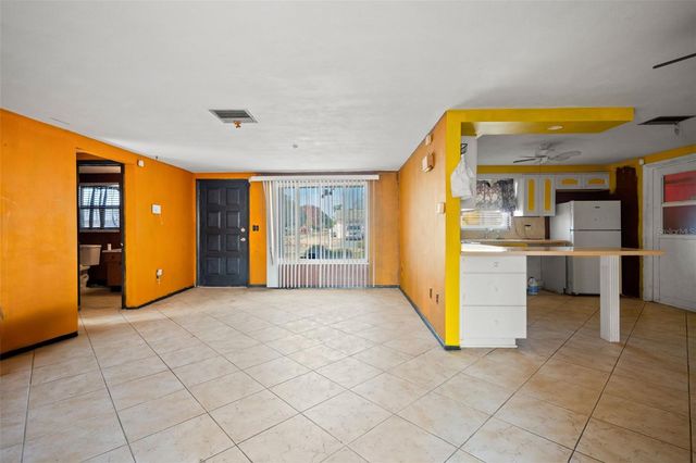 11200 TAMARIX AVENUE, Port Richey, FL 34668