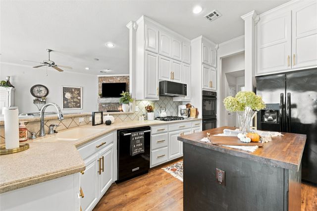 408 E 124th Street S, Jenks, OK 74037