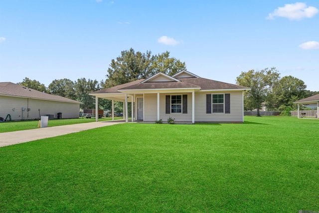 48295 Labonte Ln, Tickfaw, LA 70446