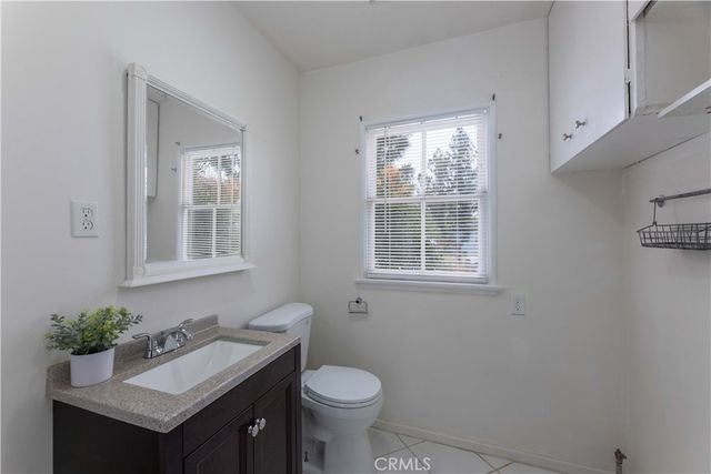 5299 Dobson, Culver City, CA 90230