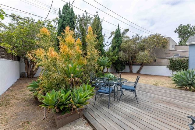 5299 Dobson, Culver City, CA 90230